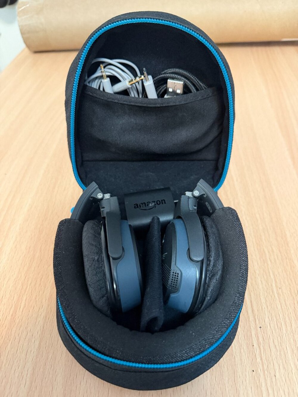 Bose SoundLink Around-Ear II Wireless Headphones 741158 Black Blue Bluetooth Ear